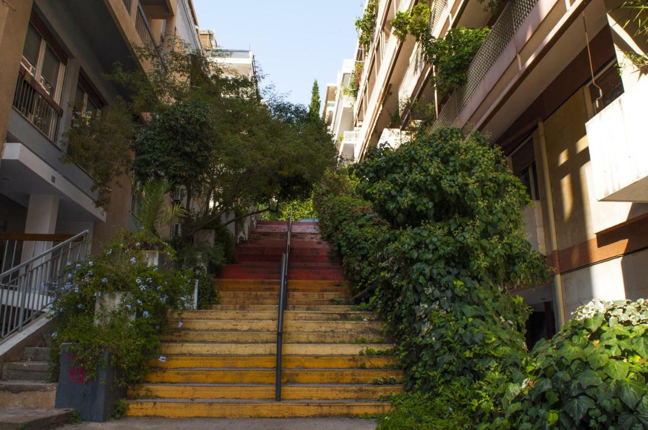 Modern Flat, Vibrant And Excellent Spot!! Daire Atina Dış mekan fotoğraf